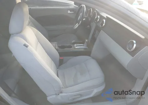 2008 Ford Mustang V6 Deluxe/V6 Premium из США, поврежденный, VIN 1ZVHT80N085108165